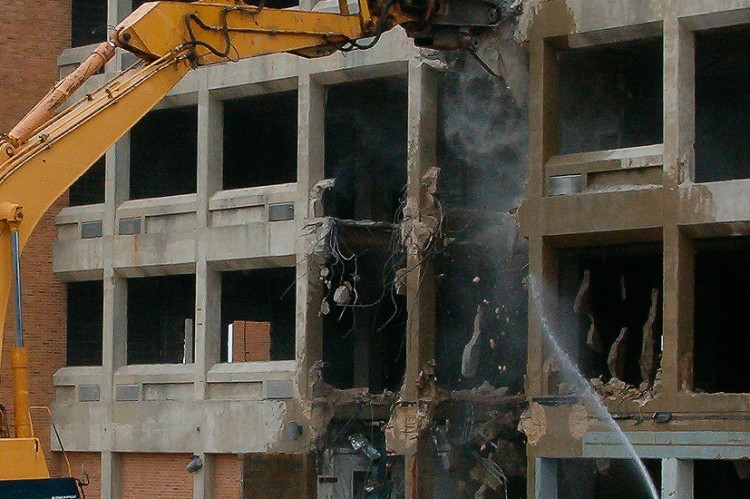 Демонтаж здания Киев